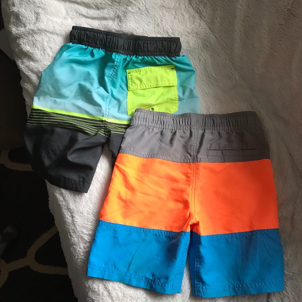 2 Pair Boys Swim Trunks Size 6-7